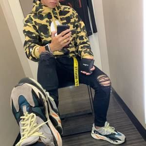 Meet your Posher, Hoanh